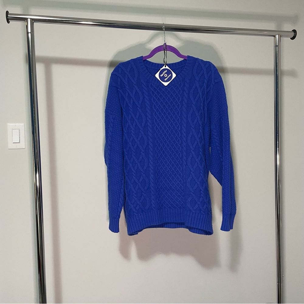 Aritzia Sunday best Peggy sweater